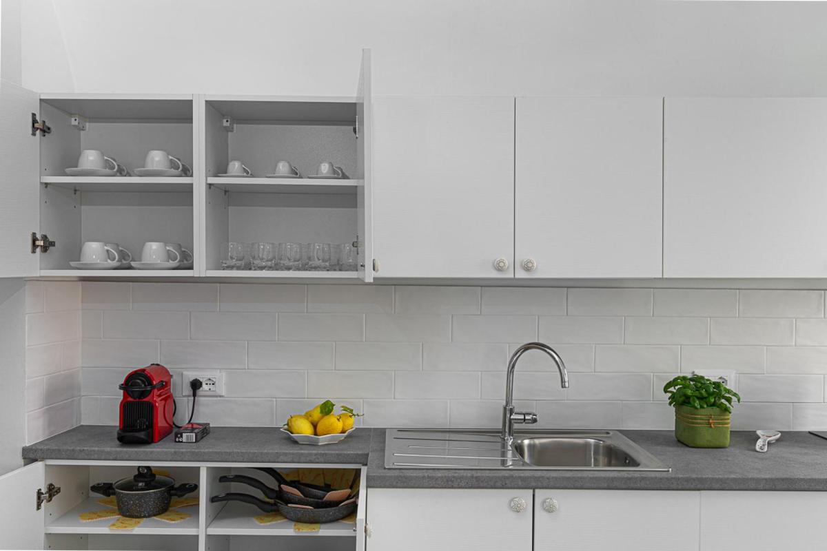 Insapria, Caressa De Mae Apartment บอร์ดิเกรา ภายนอก รูปภาพ